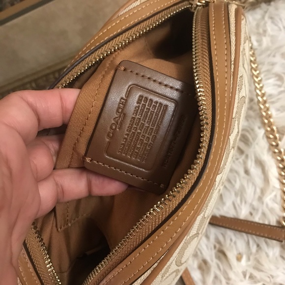 Crossbody new - Picture 5 of 7